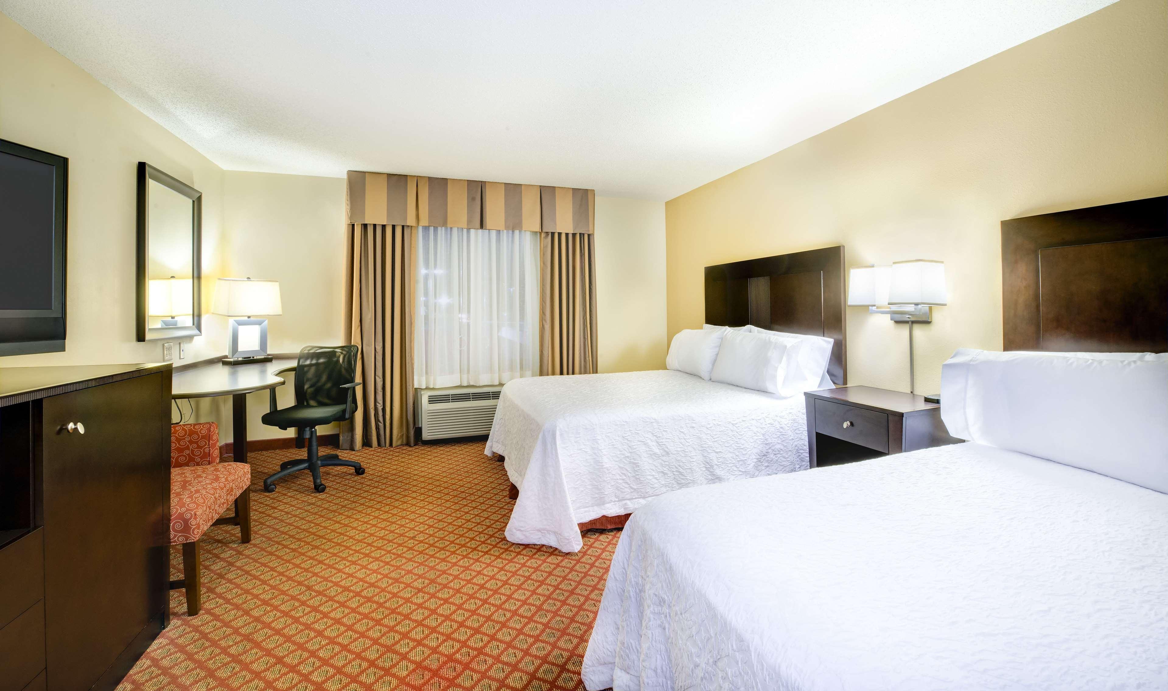 Hampton Inn & Suites Scottsboro Exteriör bild