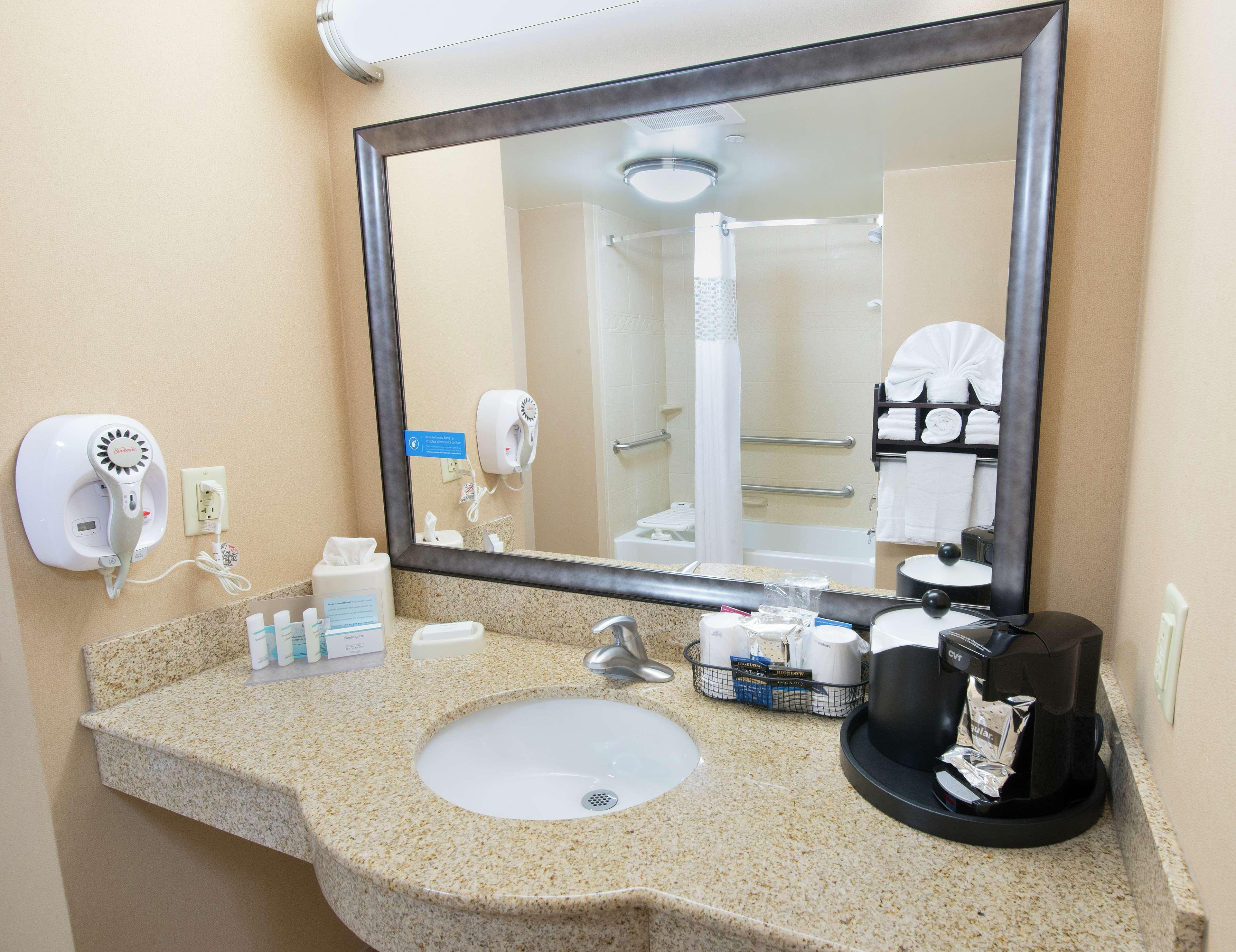 Hampton Inn & Suites Scottsboro Exteriör bild