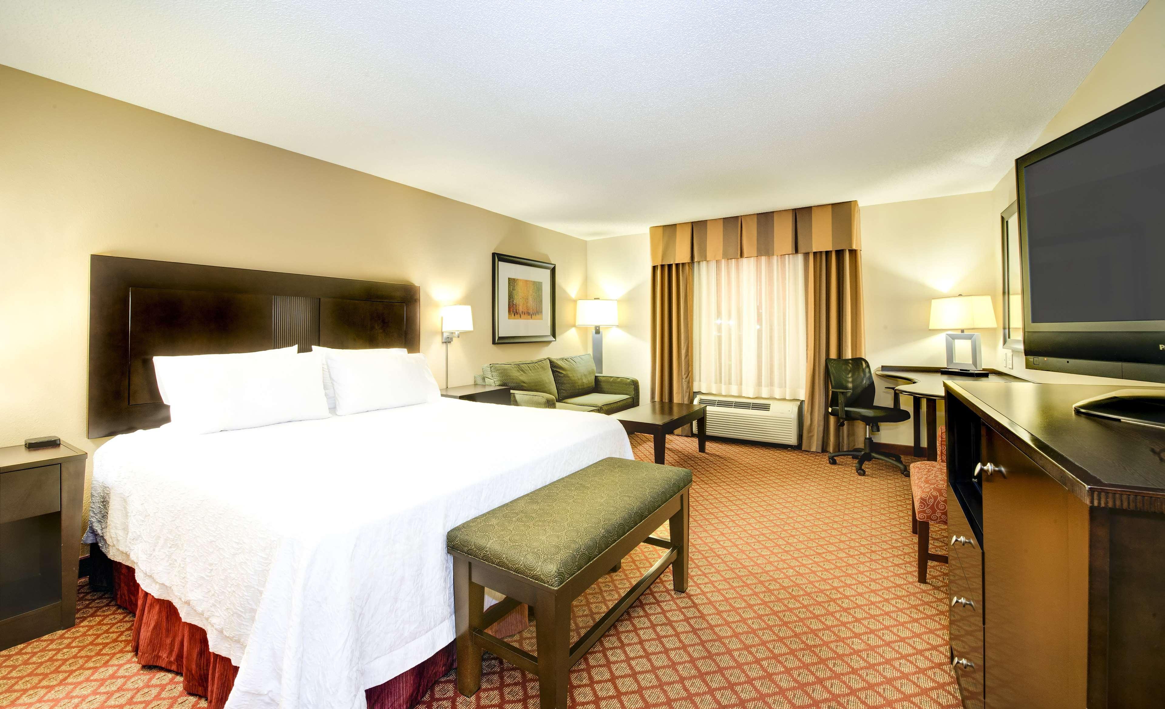Hampton Inn & Suites Scottsboro Exteriör bild