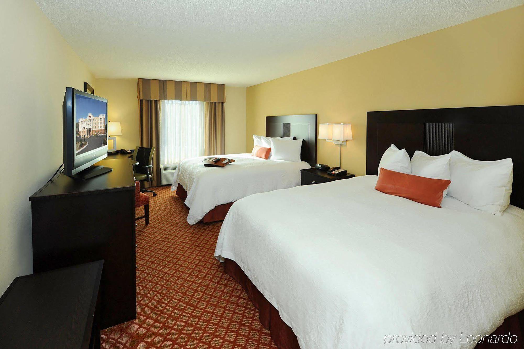 Hampton Inn & Suites Scottsboro Rum bild